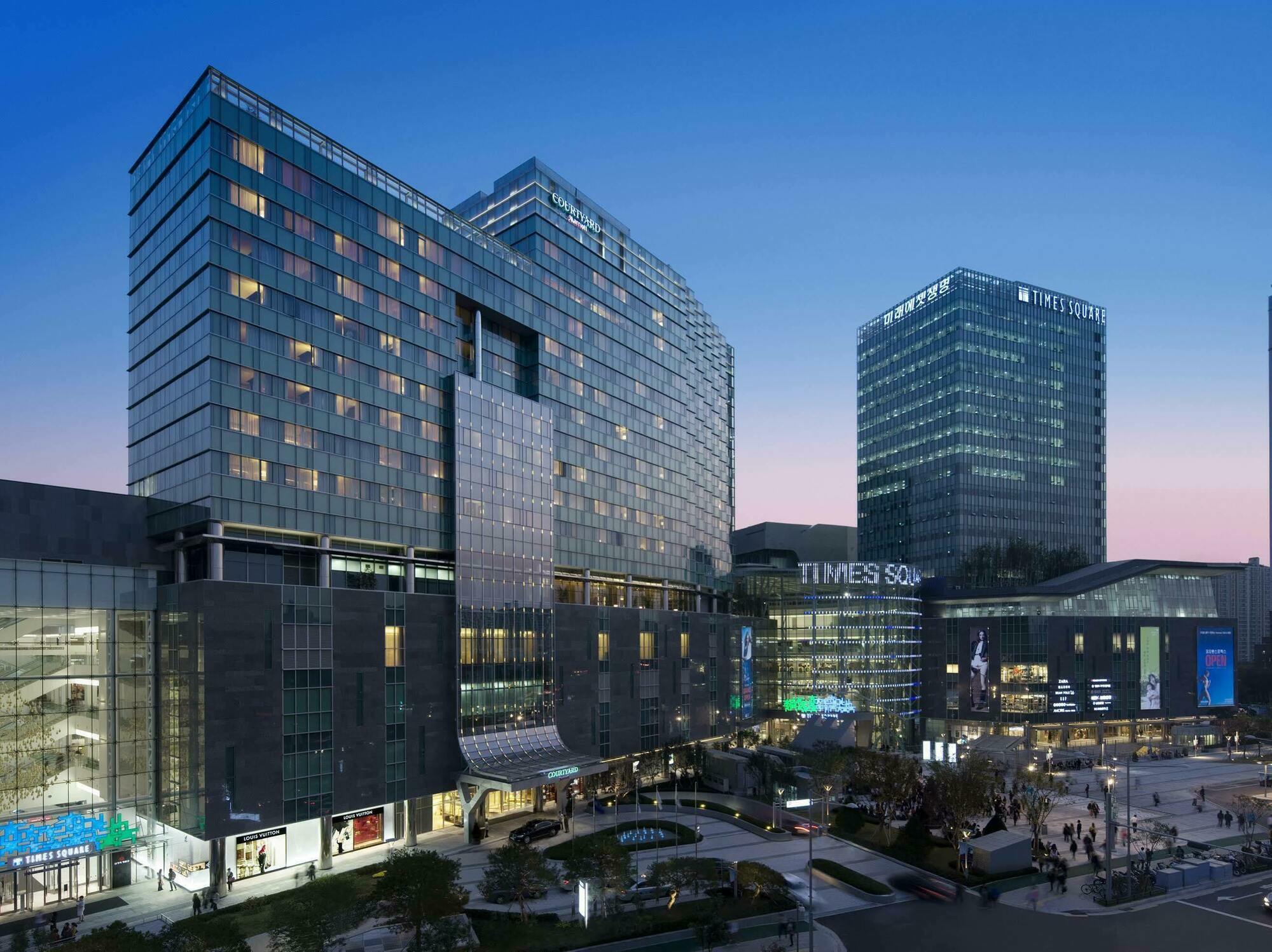 Courtyard By Marriott Seoul Times Square Hotell Eksteriør bilde